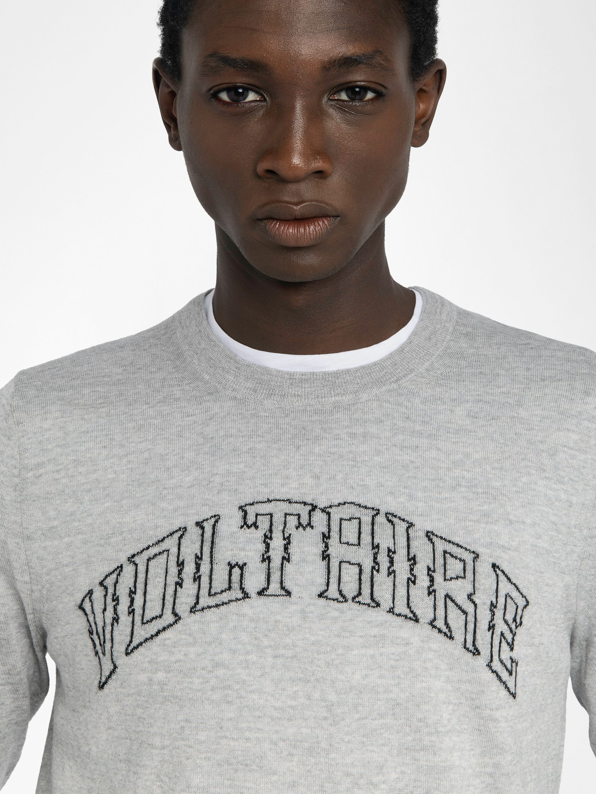 Kennedy Jumper 100% Merino Wool - Jumper with round neck and Voltaire writing on the front.